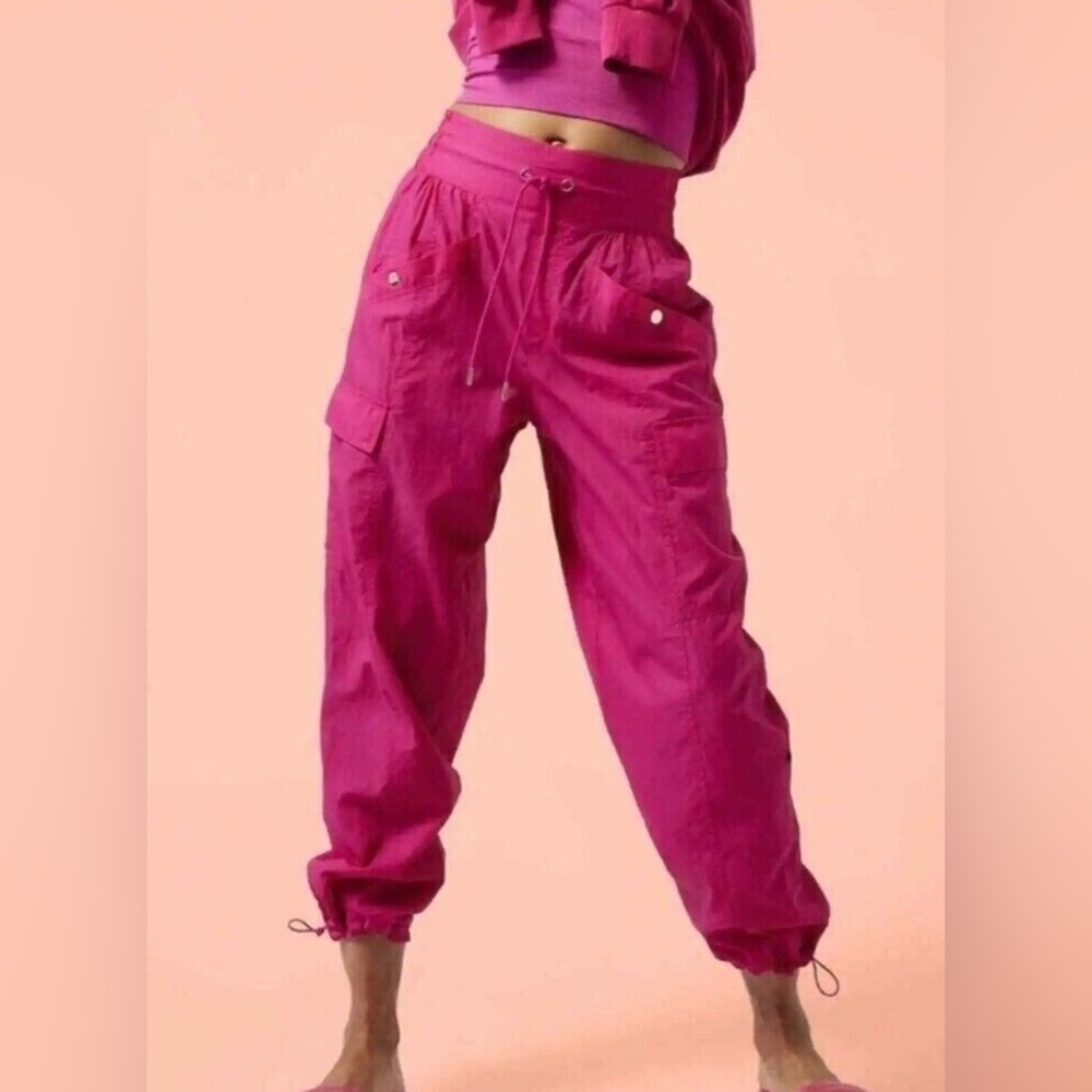Athleta x Alicia Keys High Waist Utility Jogger Pants Fuschia Pink size 2 NWOT
